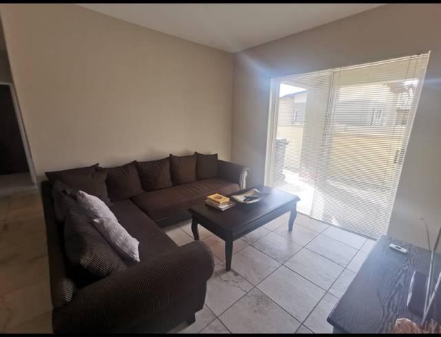 2 BEDROOM APARTMENT TO LET IN WATERVAL EAST